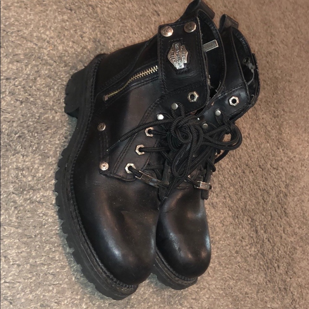 Motorcycle boots